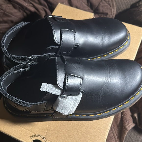 Dr.Martens Jorge II 
Unisex - size 8 men’s/ size 9 women - Picture 6 of 14